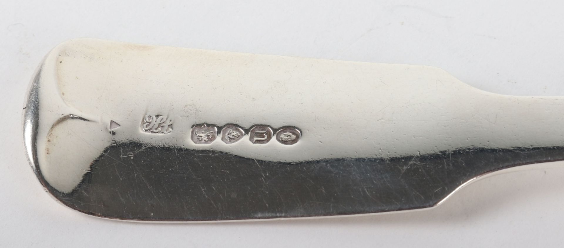 A good William IV silver fish slice, Jonathan Hayne, London 1835 - Image 3 of 4