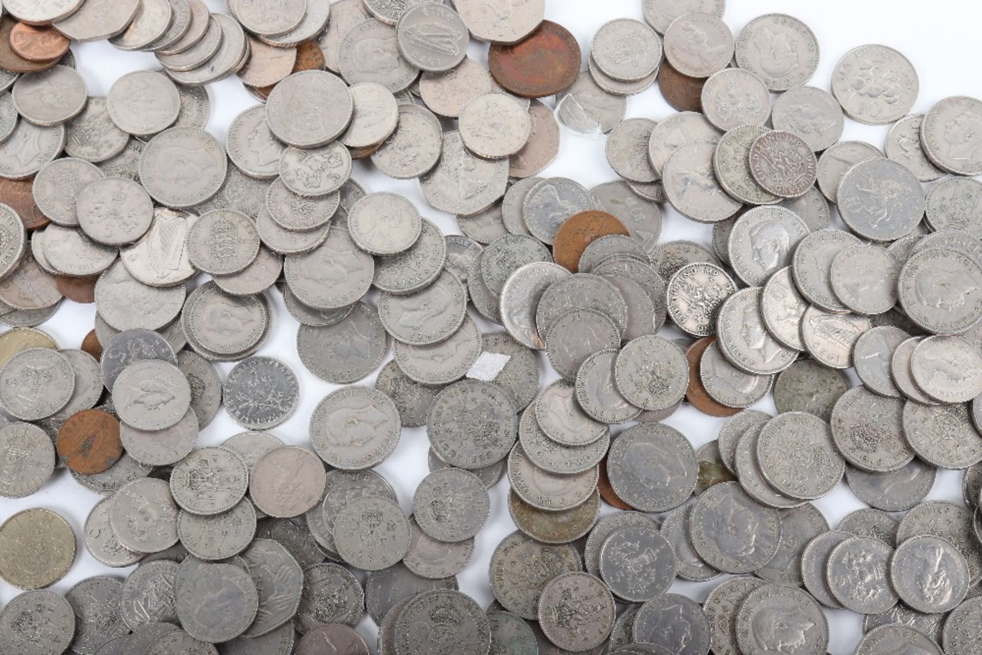 A quantity of post 1947 coinage - Bild 3 aus 3