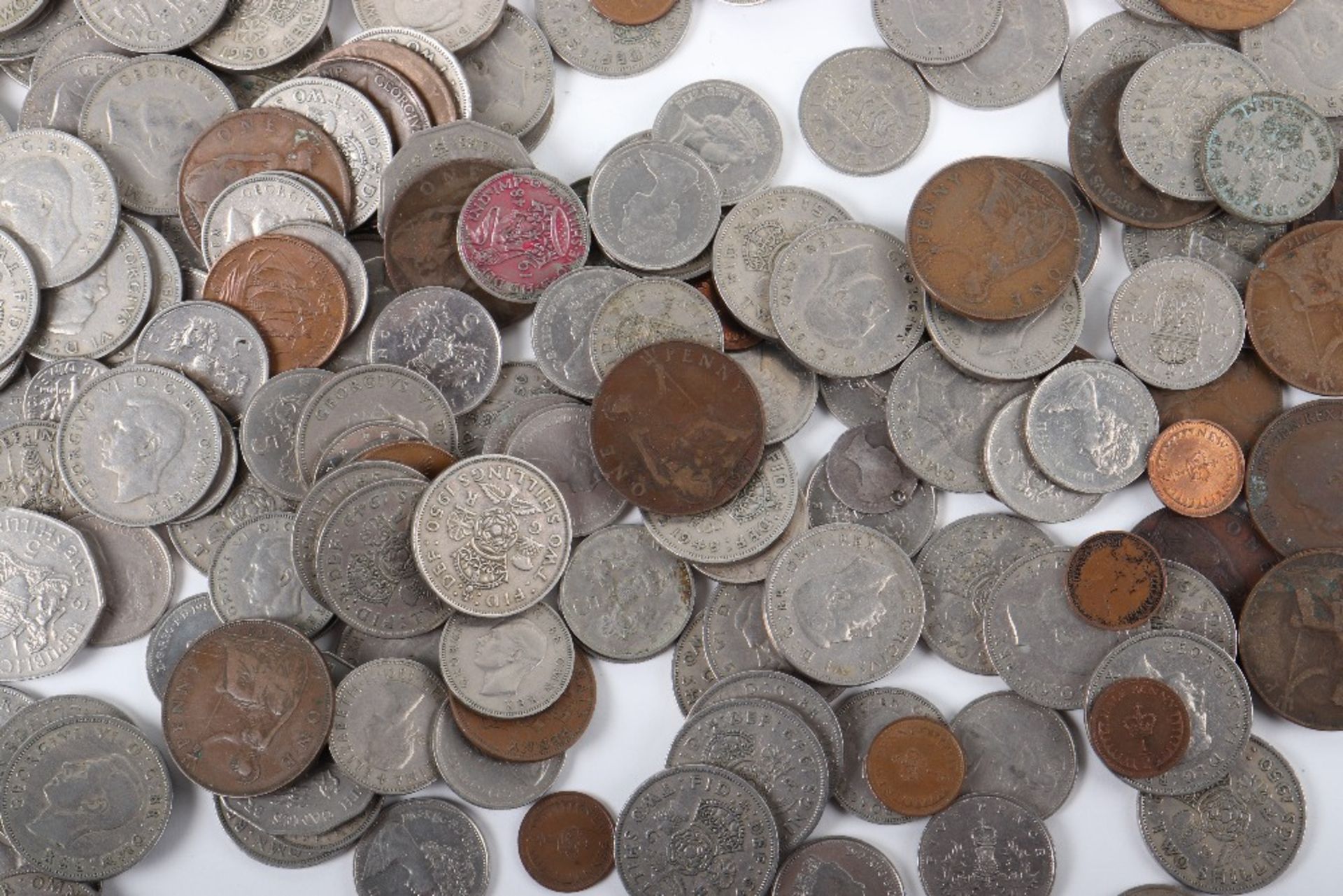 A quantity of post 1947 coinage - Bild 3 aus 3