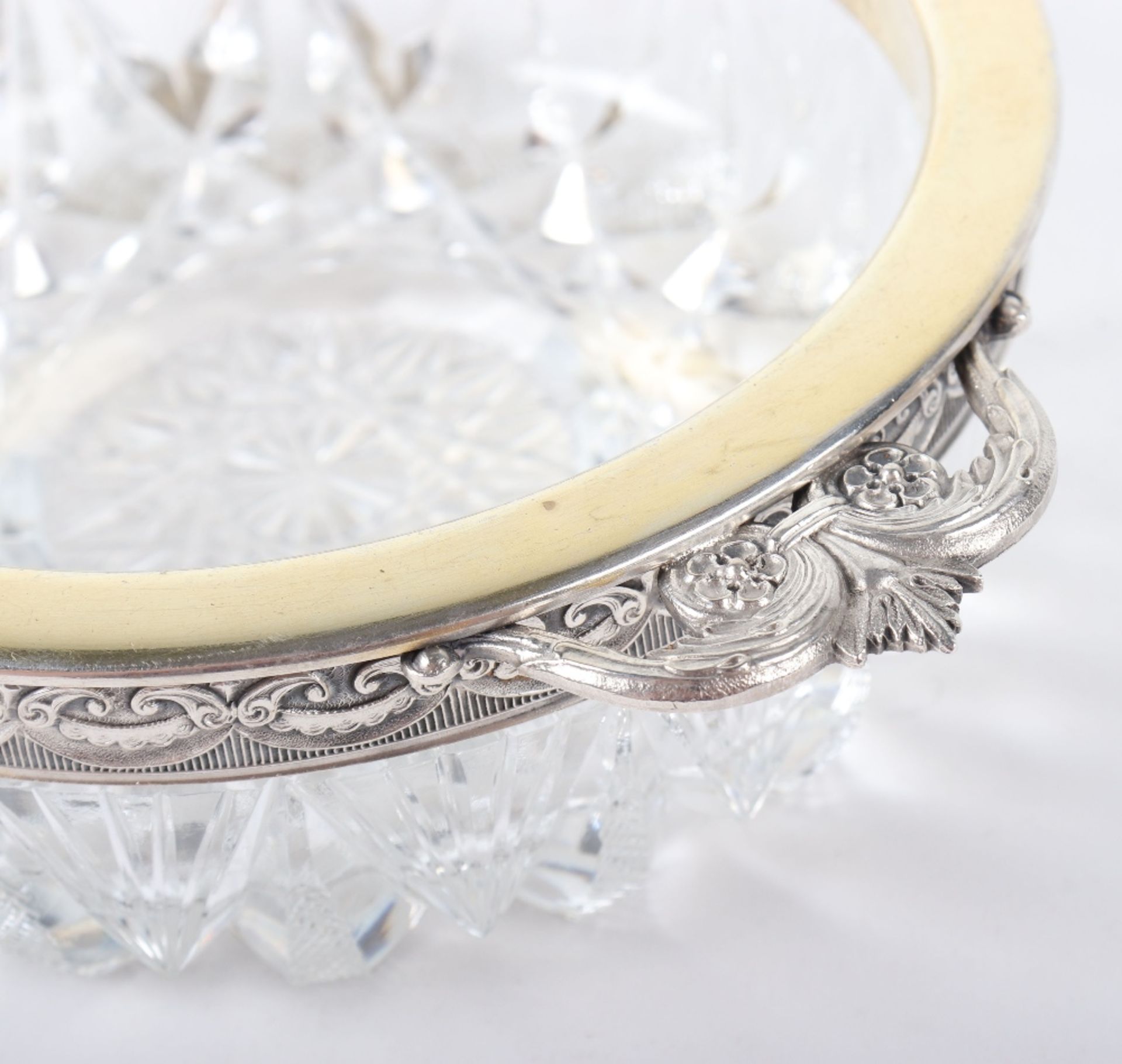 A Russian silver and glass bowl - Image 3 of 5