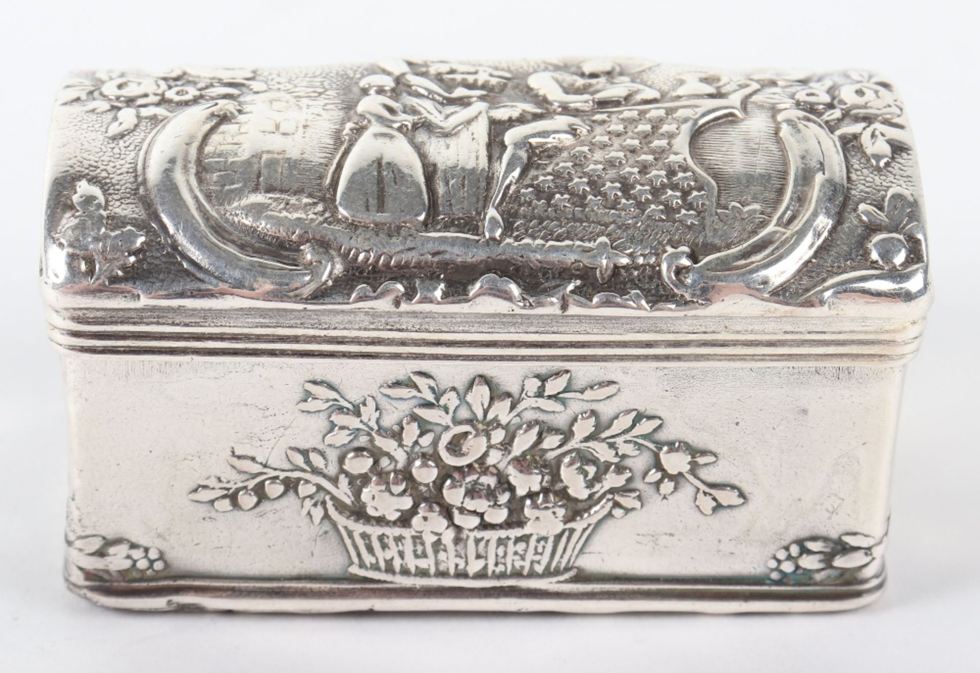 An 18th century Dutch silver box, Amsterdam,