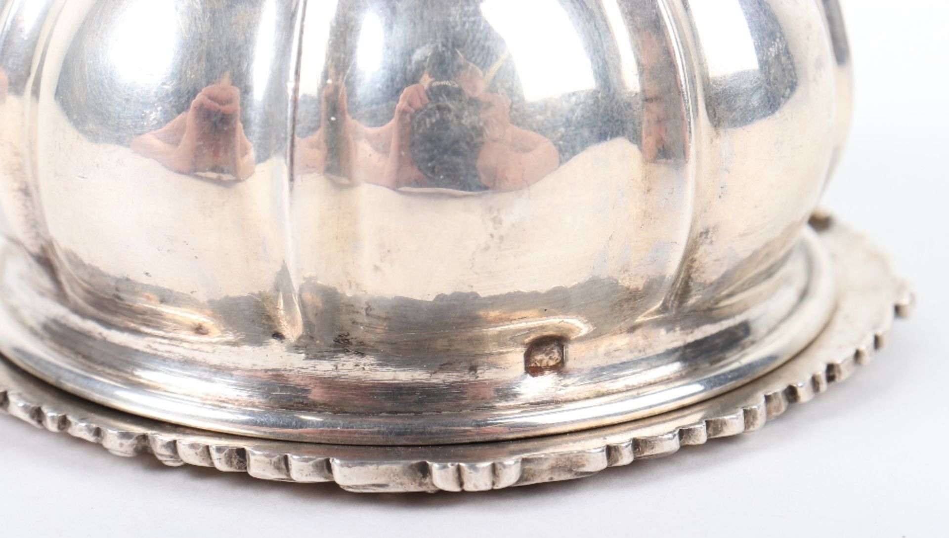 A 19th century French silver wine funnel - Bild 4 aus 6