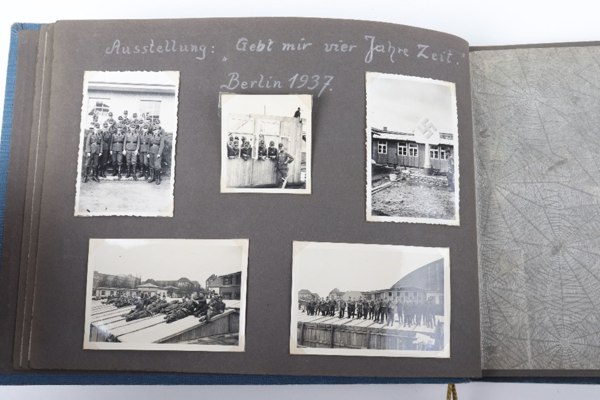 Third Reich Luftwaffe Photograph Album & Insignia - Bild 7 aus 12