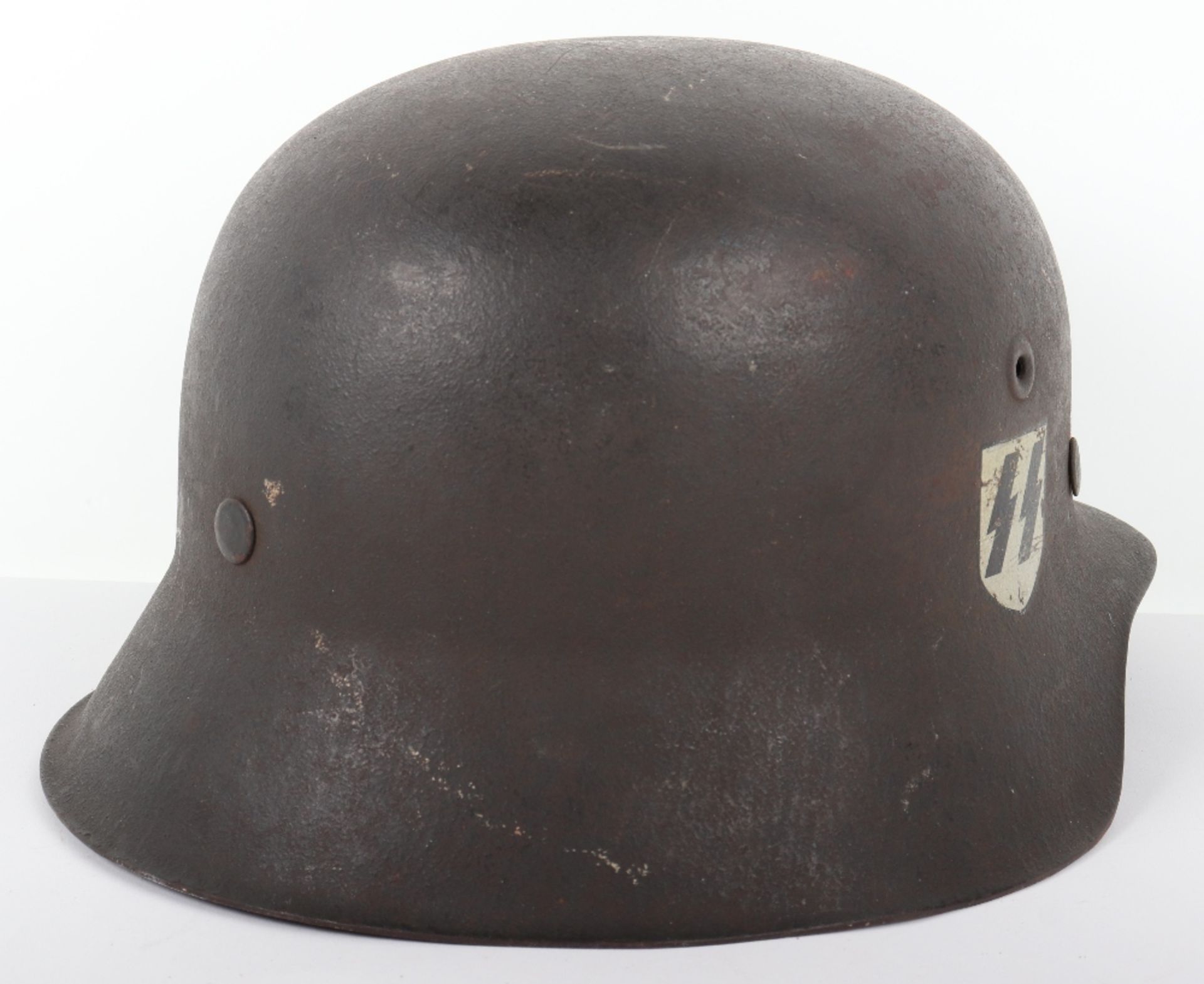 German Waffen-SS M-42 Steel Combat Helmet - Bild 2 aus 7