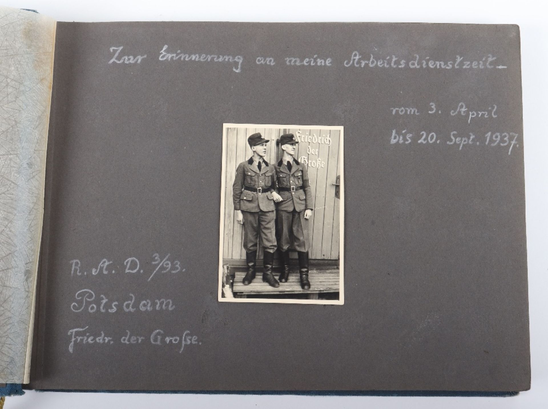 Third Reich Luftwaffe Photograph Album & Insignia - Bild 4 aus 12