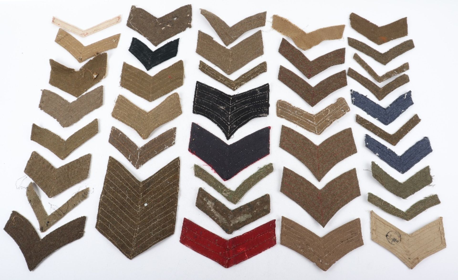 Selection of British Cloth Rank Chevrons - Bild 2 aus 2