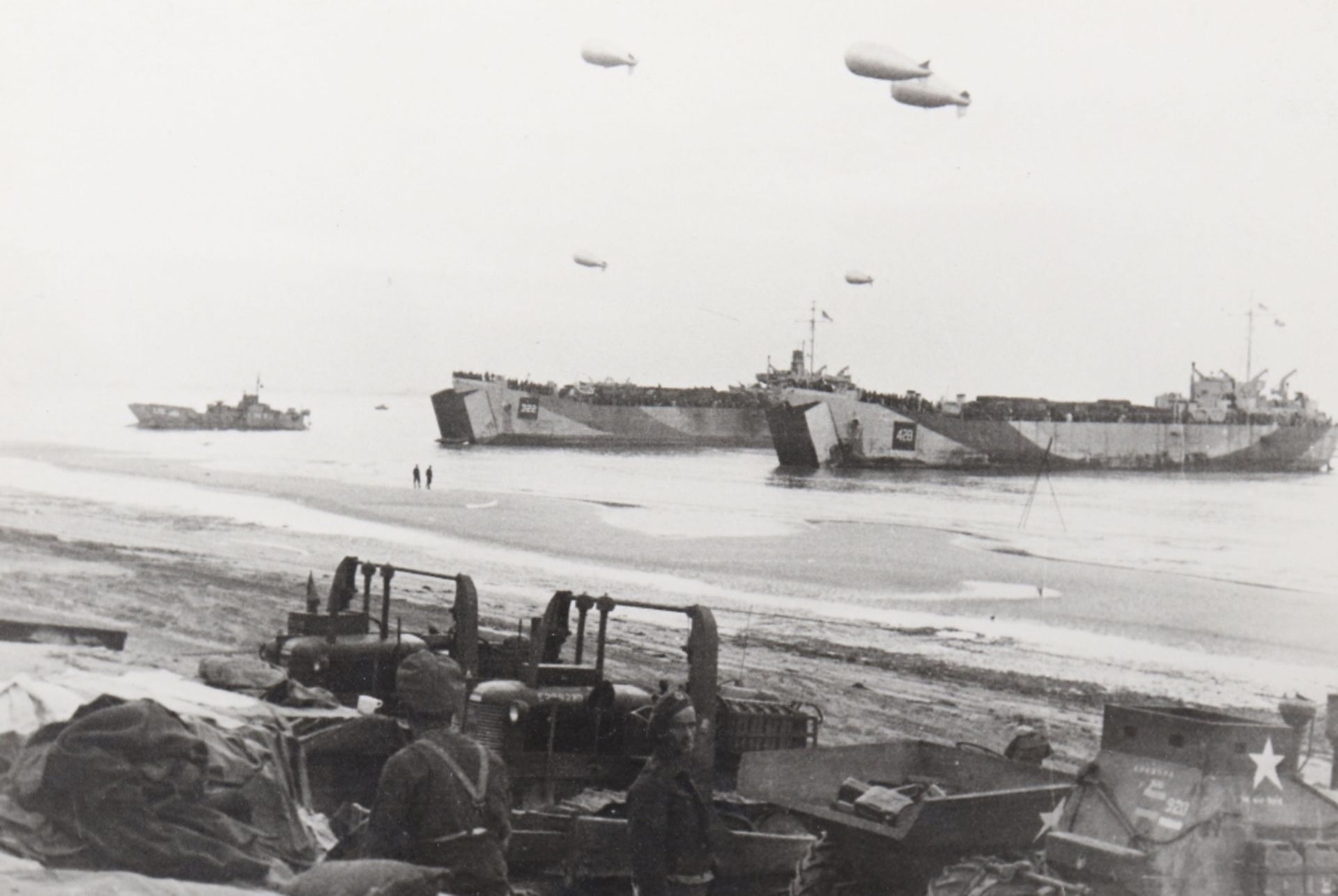 Highly Important and Extremely Comprehensive D-Day Archive of Ephemera and Photographs to Lieutenant - Bild 81 aus 113