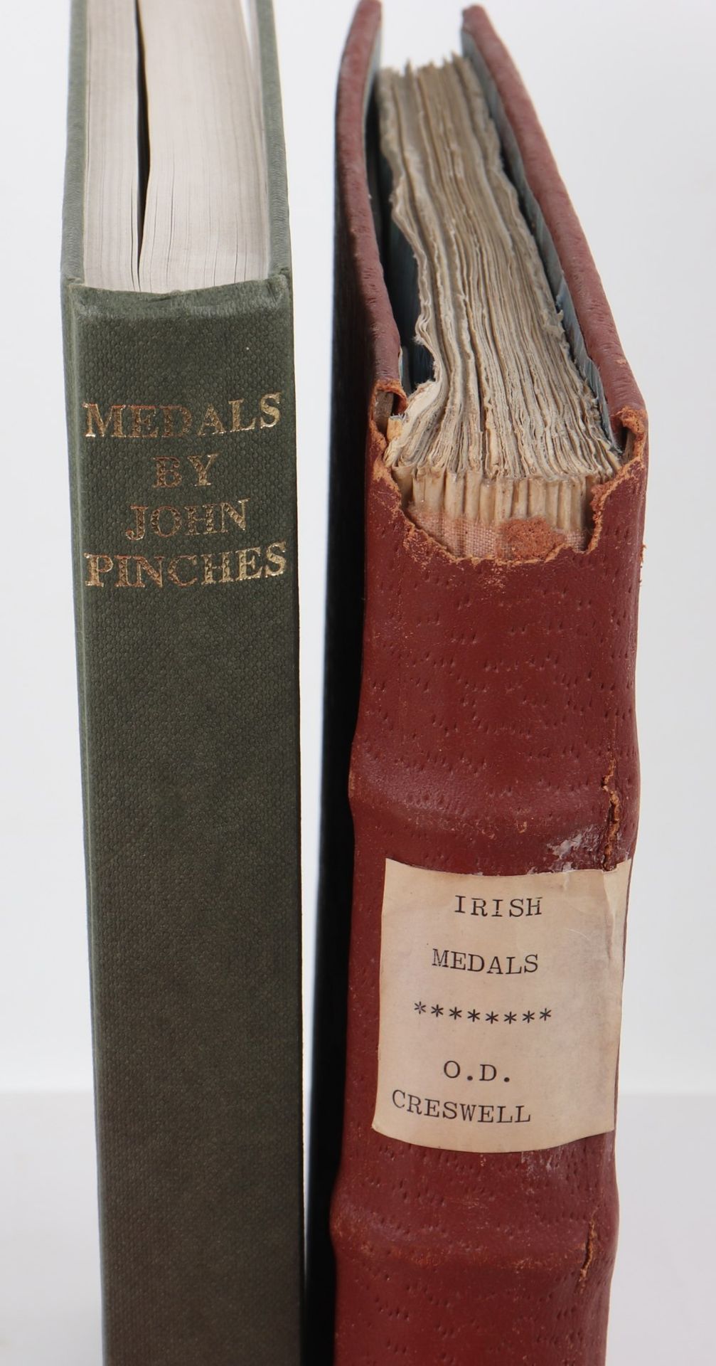 Irish Medals by Oliver Cresswell, 1961 - Image 2 of 2
