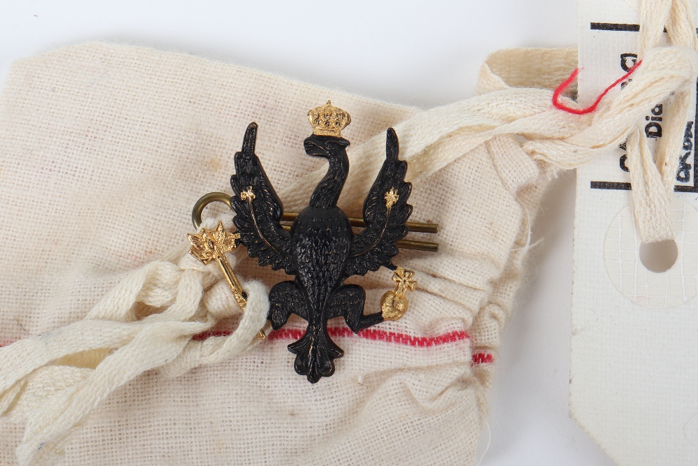 2x Sealed Pattern British Officers Cap Badges - Image 2 of 4