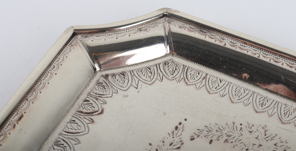 A Georgian silver teapot stand, London 1800 - Image 6 of 6