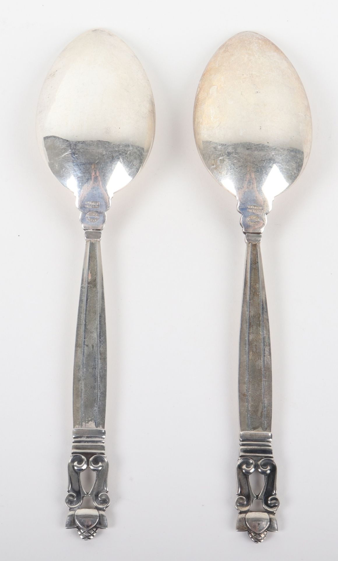 A pair of Georg Jensen dessert spoons, 1925-1932 - Bild 2 aus 8