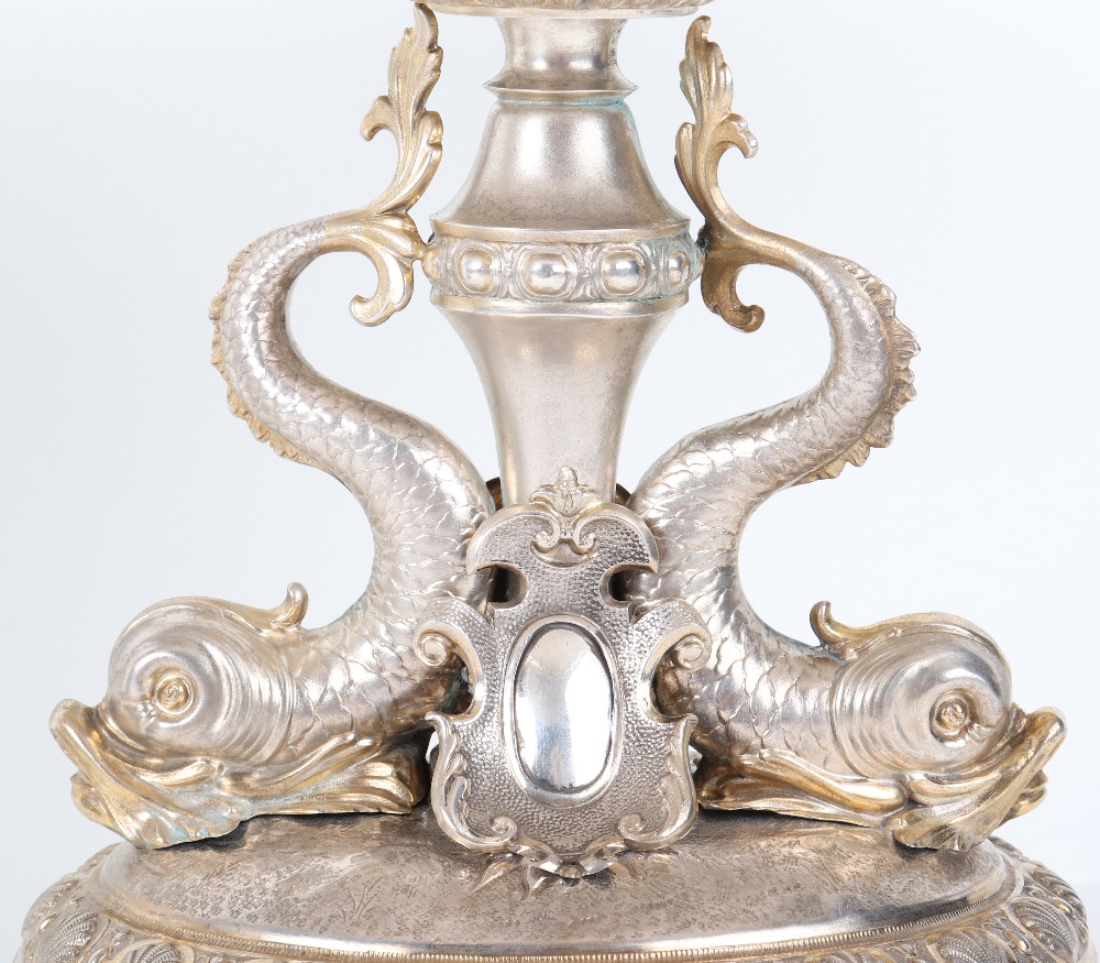 A pair of Continental silver gilt tazzas, German early 20th century - Image 4 of 14