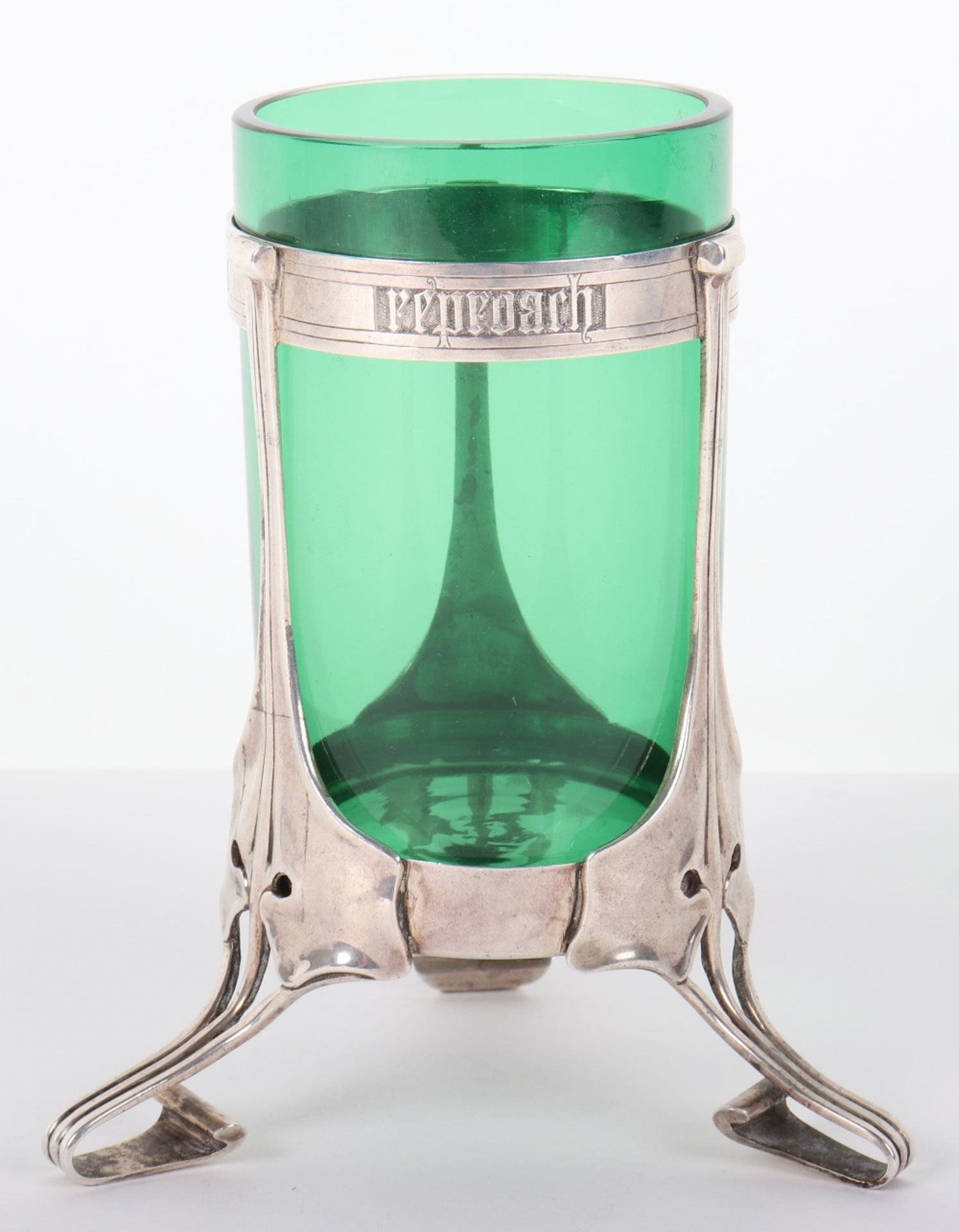 An Art Nouveau silver and glass vase, Goldsmiths & Silversmiths Co Ltd, London 1902 - Bild 5 aus 9