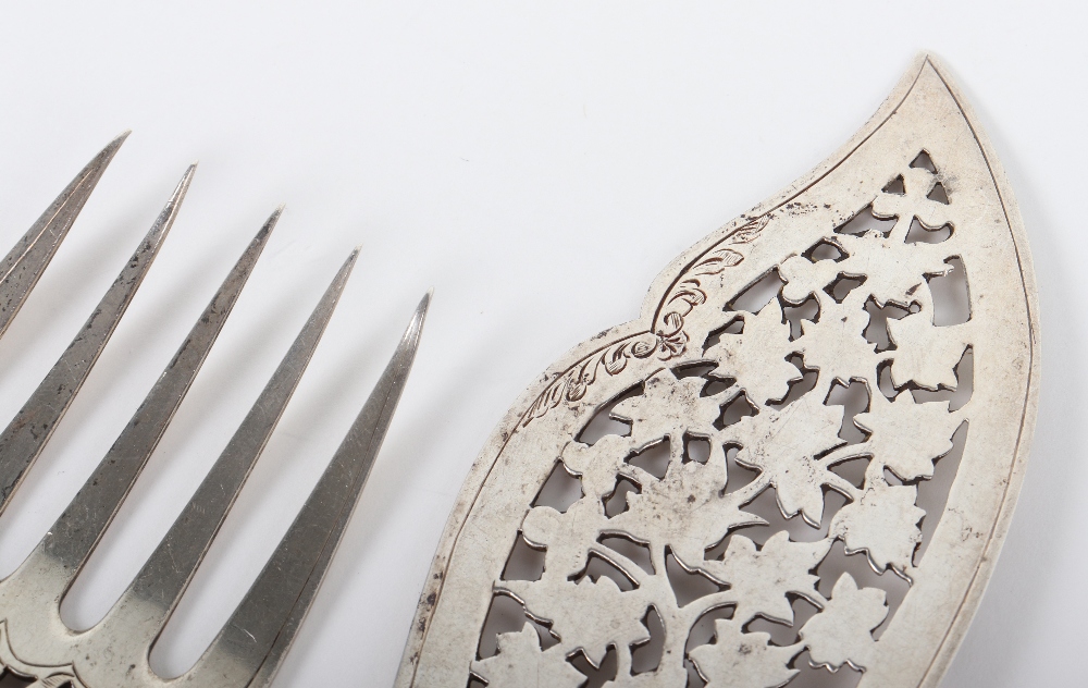 ^A pair of silver and ivory handle fish servers - Image 7 of 10