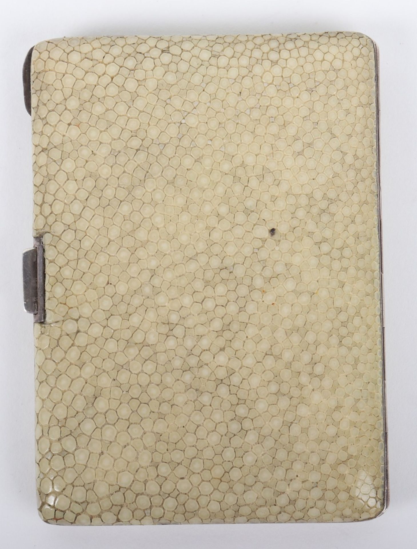 A Continental silver and shagreen cigarette case, import marks London 1928 - Bild 2 aus 6