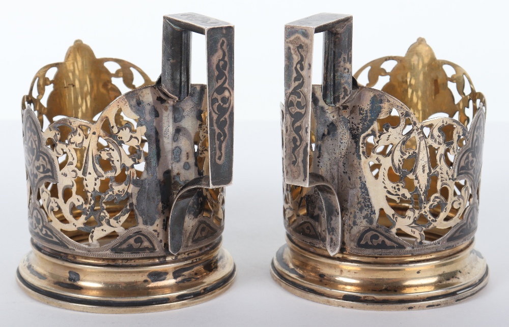 A pair of Russian tea glass holders, unmarked - Image 2 of 4