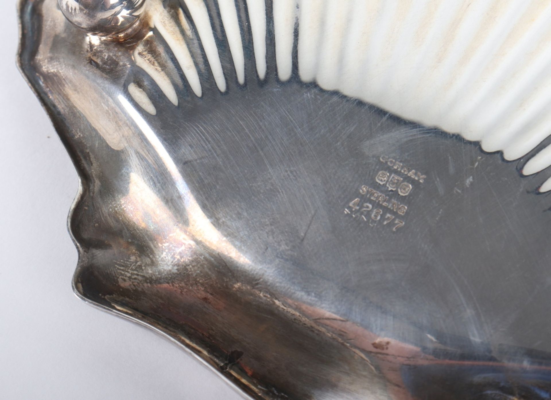 A pair of Gorham silver shell trinket dishes - Bild 6 aus 8