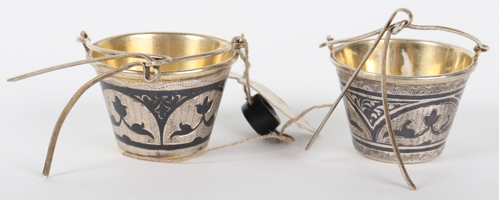 A pair of Russian silver (.875) tea strainers, 1980’s - Image 3 of 6