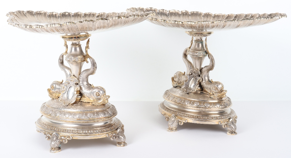 A pair of Continental silver gilt tazzas, German early 20th century - Image 11 of 14