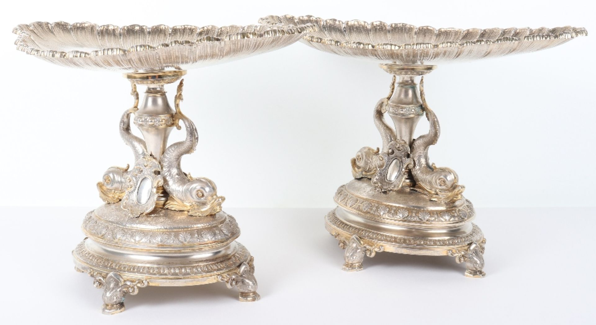 A pair of Continental silver gilt tazzas, German early 20th century - Bild 11 aus 14