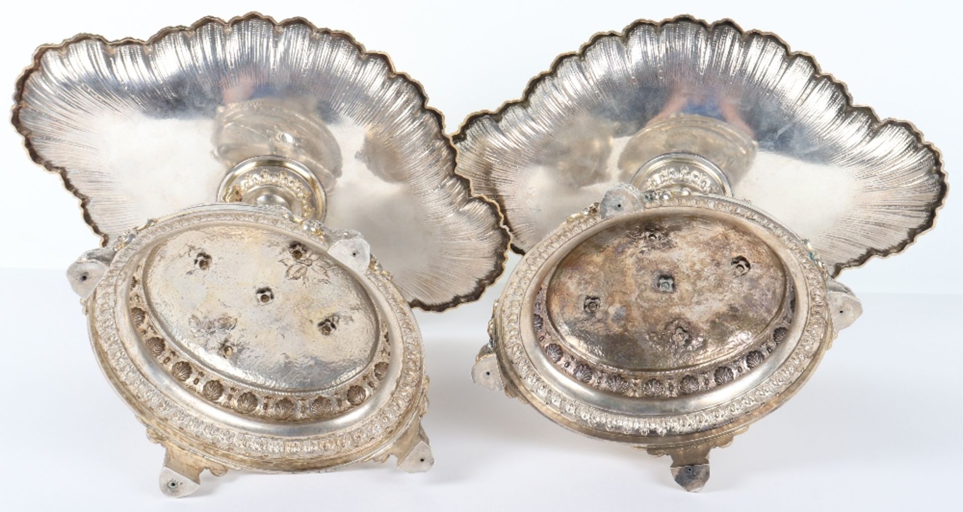 A pair of Continental silver gilt tazzas, German early 20th century - Bild 13 aus 14