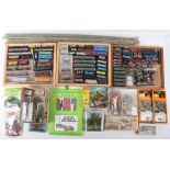 Collection of N gauge trains, accessories and track