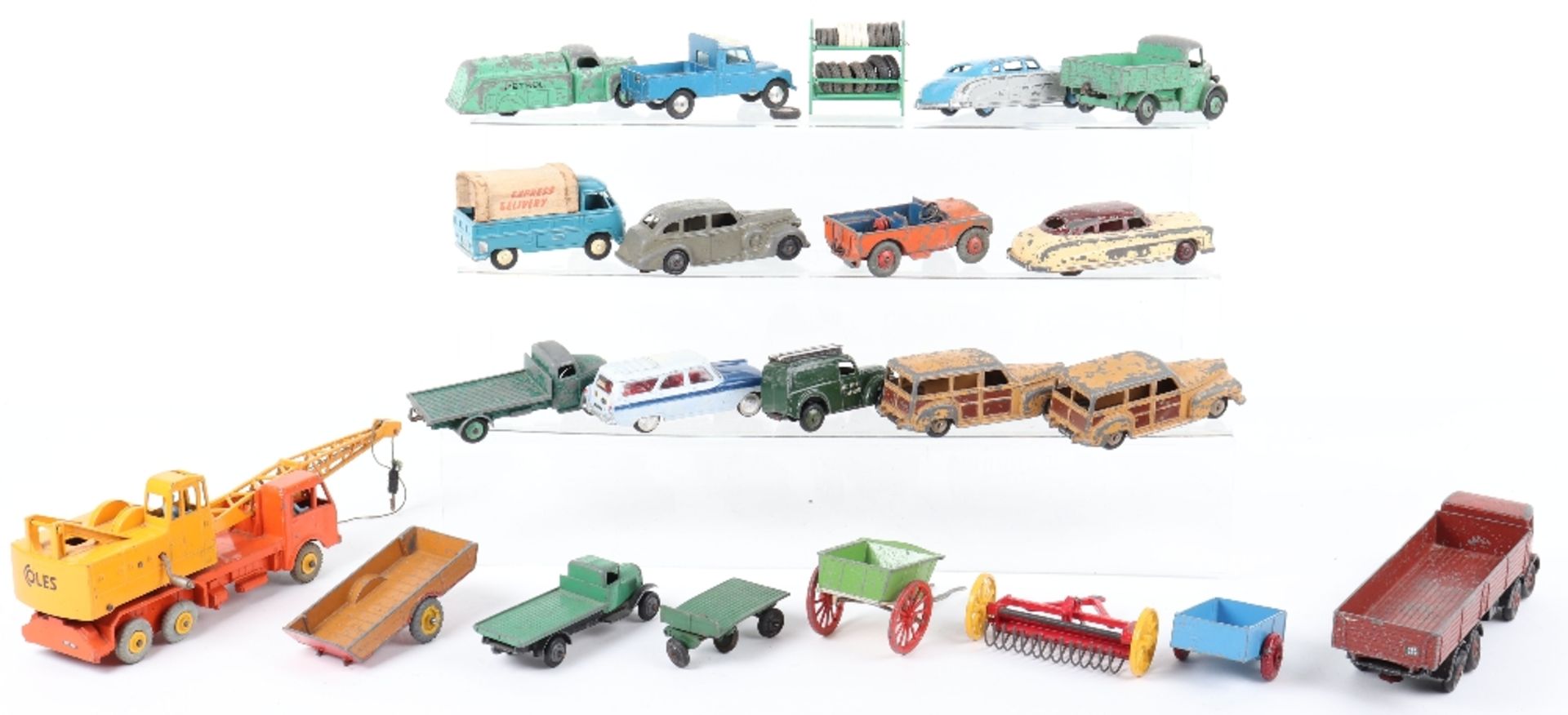 A Mixed Quantity Of Playworn Diecast Toy Models - Bild 2 aus 2
