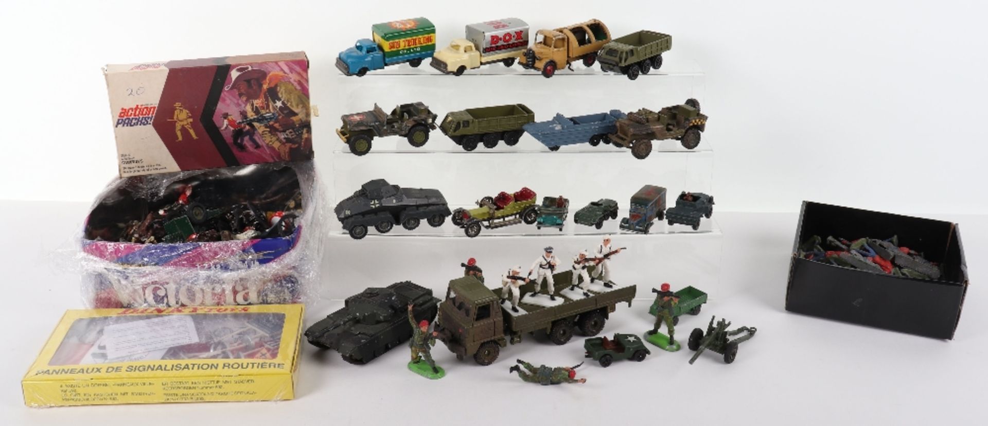 Quantity of mixed collectable toys,