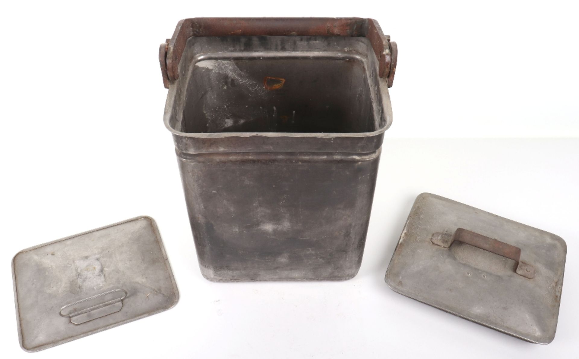 1944 Dated British Field Kitchen Pot - Image 8 of 9