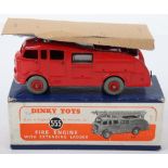 Dinky Toys 555 Commer Fire Engine