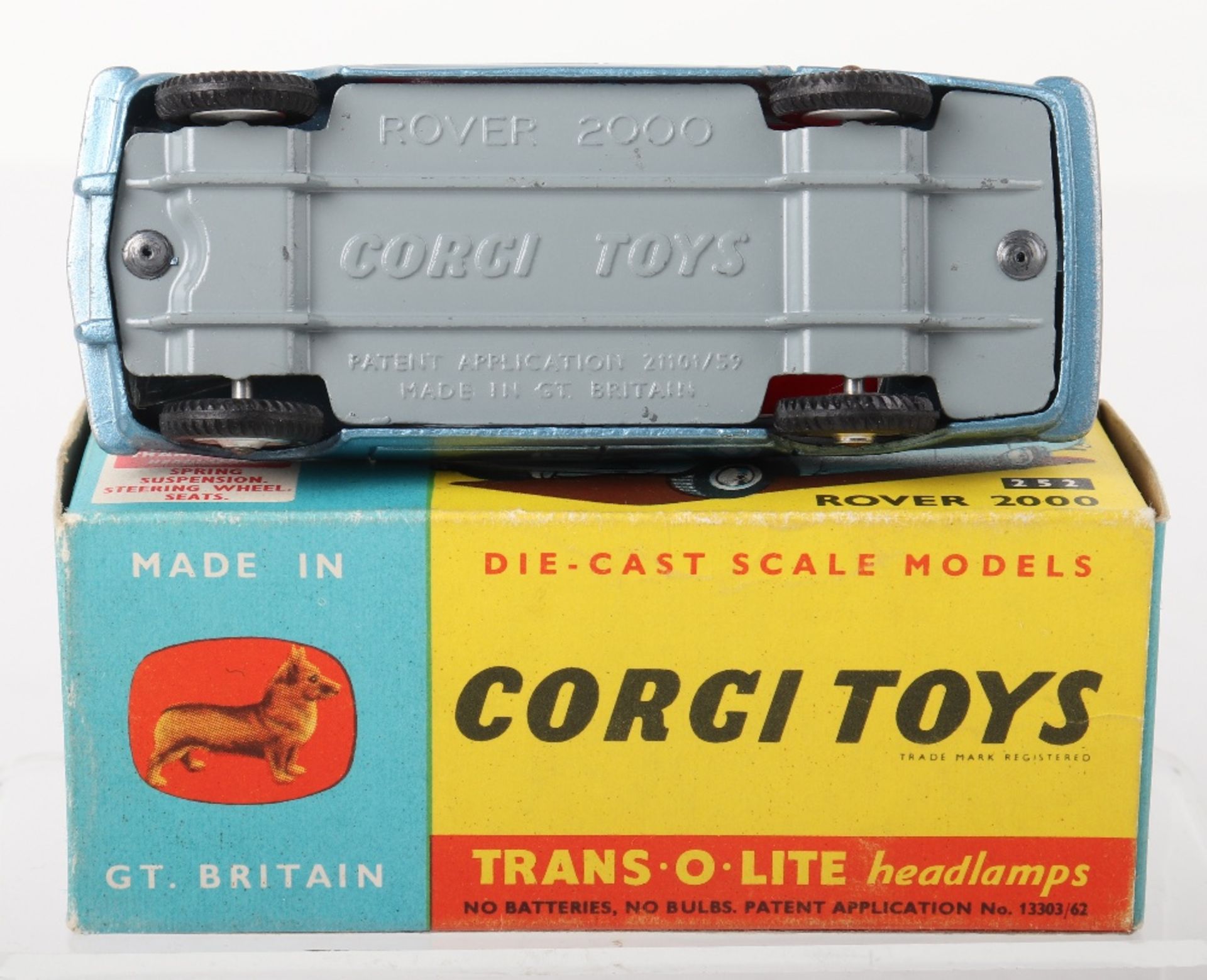 Corgi Toys 252 Rover 2000, with Trans-O-Lite headlamps - Bild 3 aus 5