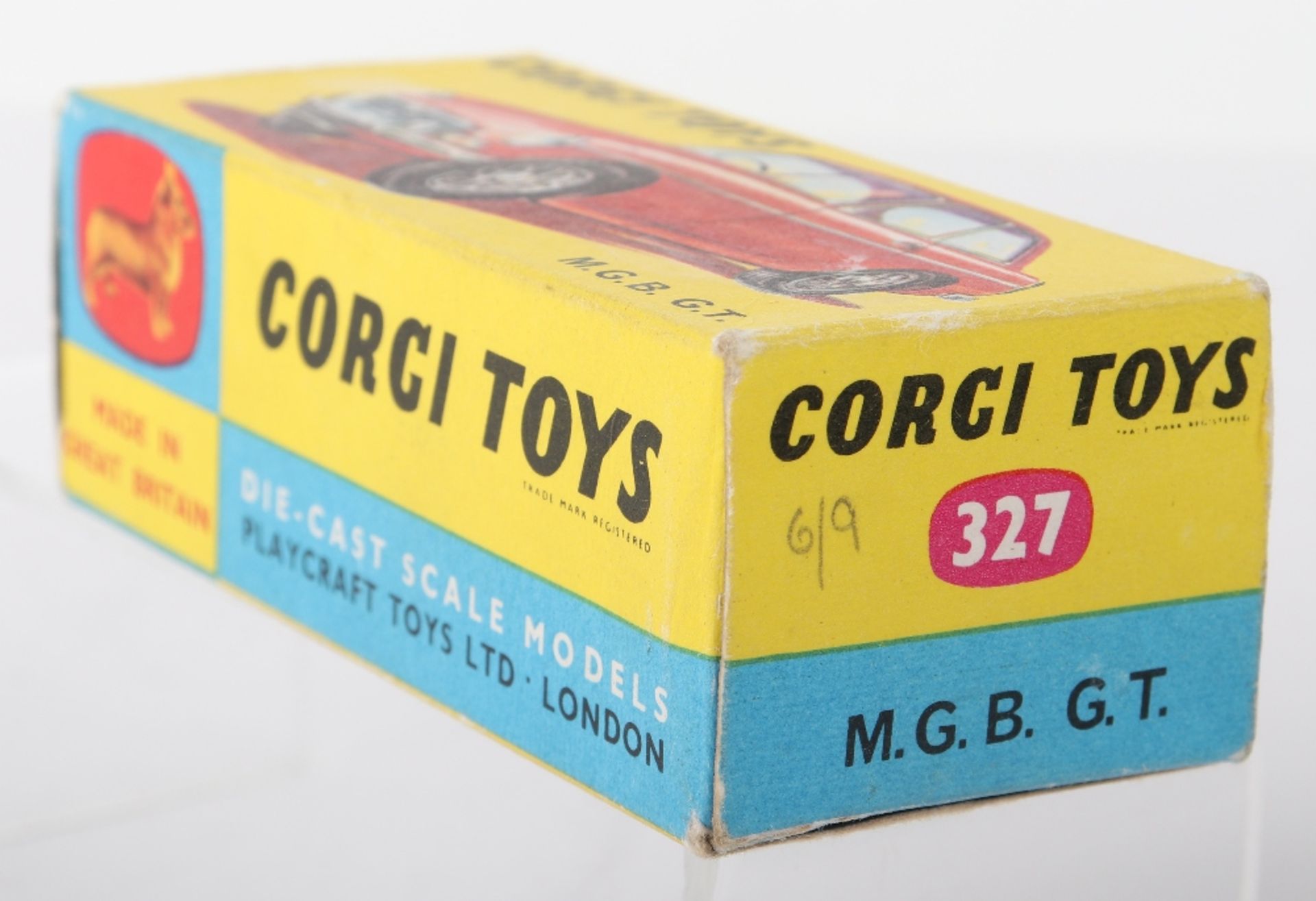 Corgi Toys 327 M.G.B G.T. - Bild 3 aus 7