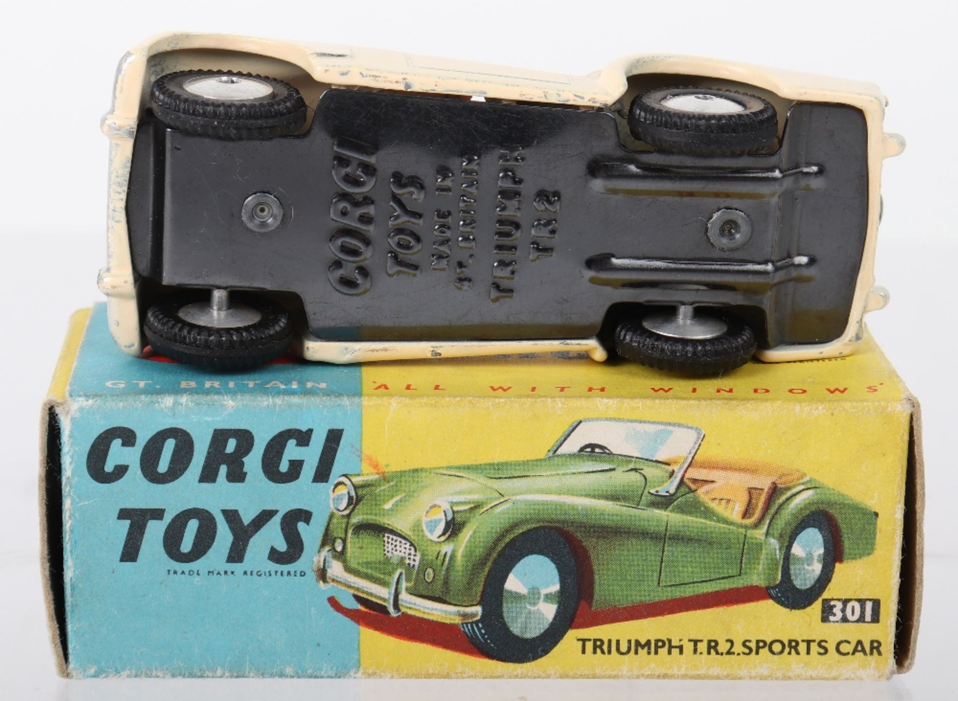 Corgi Toys 301 Triumph T.R.2 Sports Car - Bild 3 aus 5
