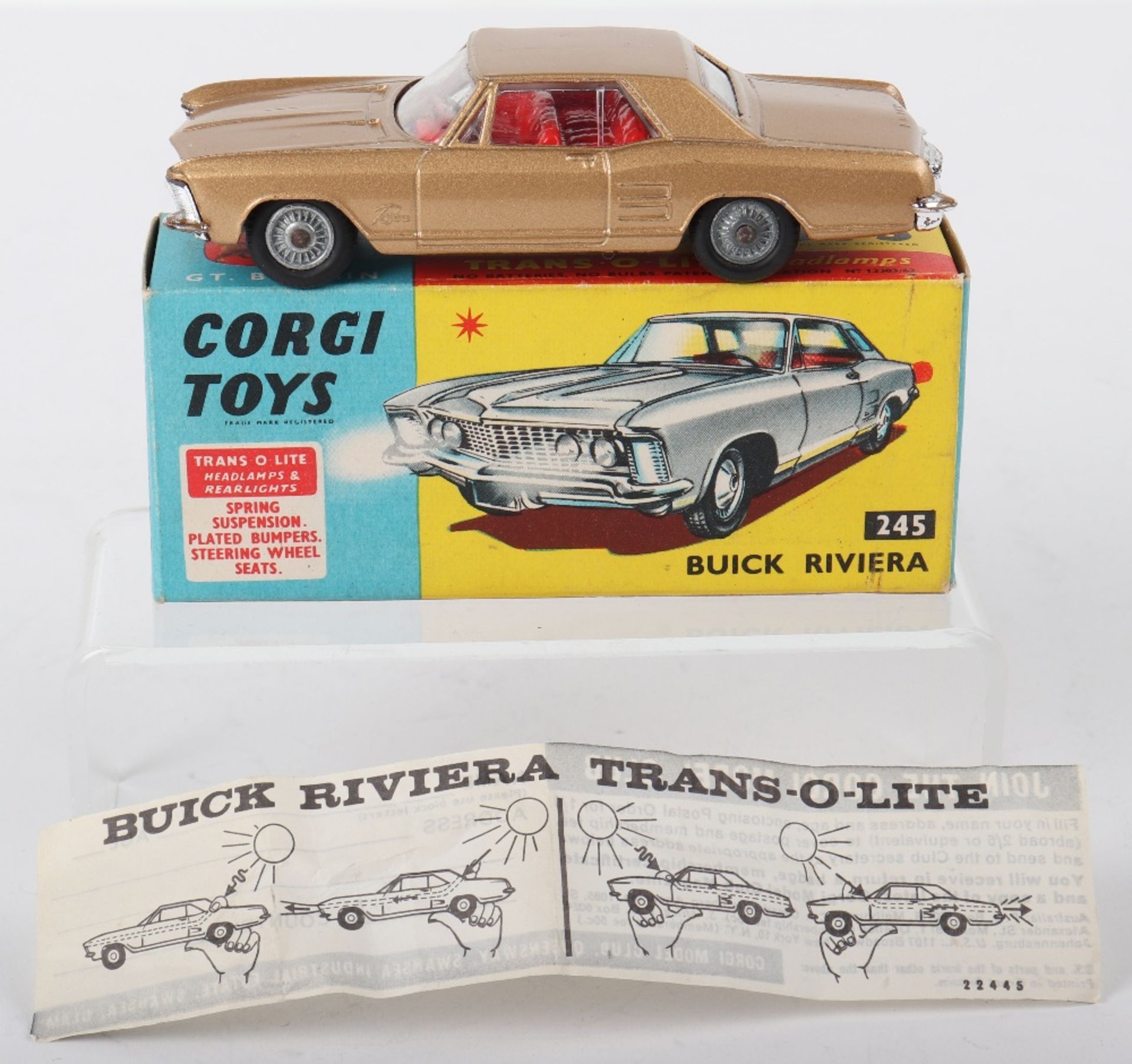 Corgi Toys 245 Buick Riviera, Trans -O-Lite headlamps - Image 6 of 6