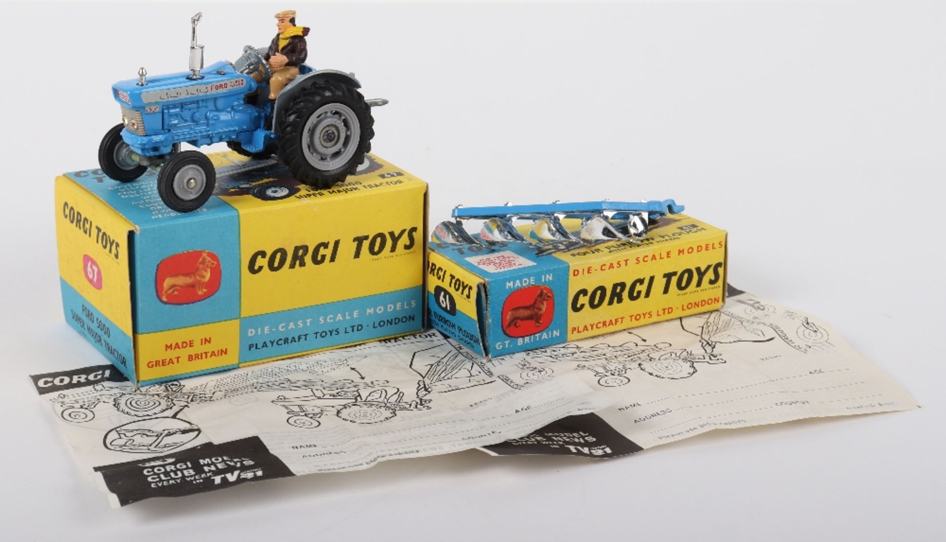 Corgi Toys 67 Ford 5000 Super Major Tractor