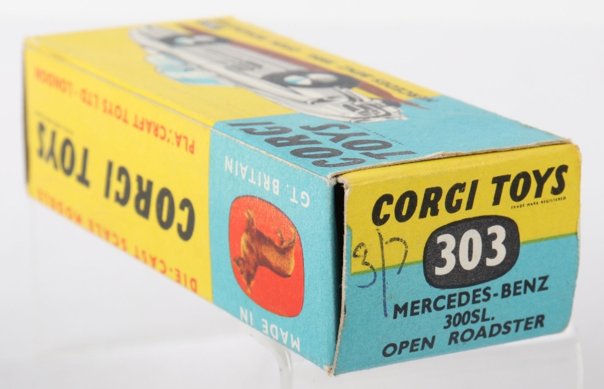Corgi Toys 303 Mercedes-Benz 300SL. Open Roadster - Image 5 of 6