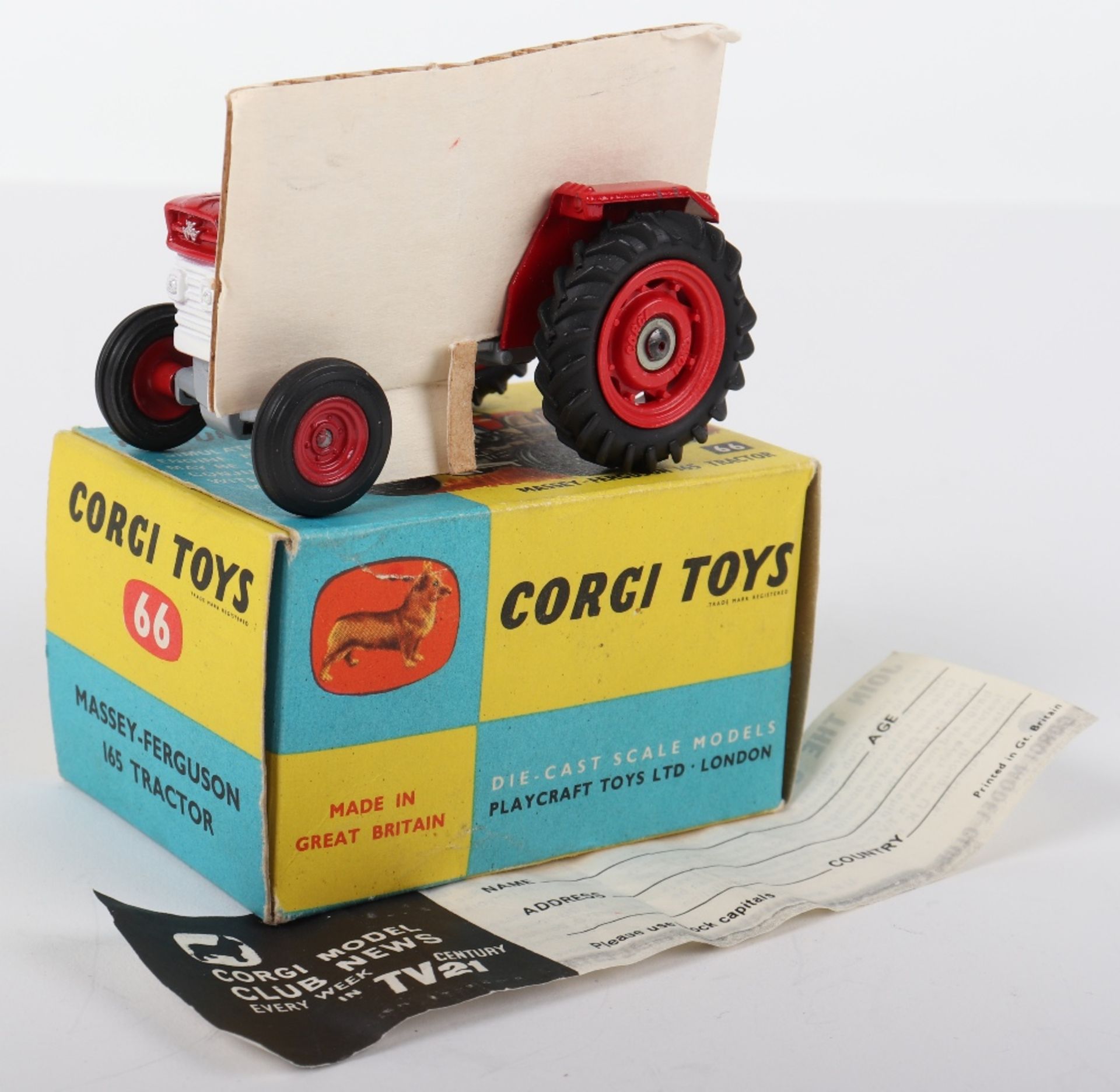 Corgi Toys 66 Massey Ferguson 165 Tractor