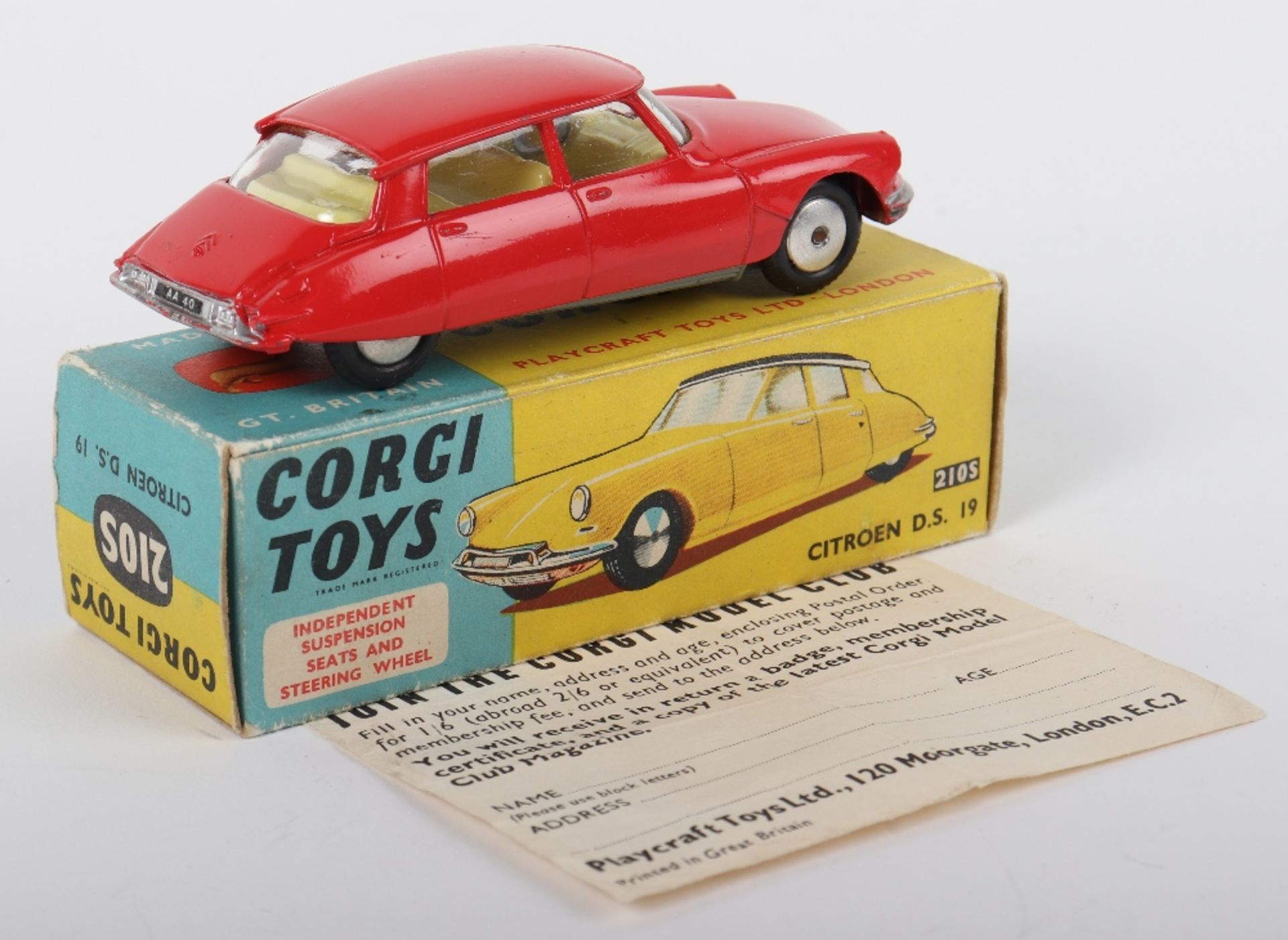 Corgi Toys 210S Citroen D.S. 19 - Image 2 of 2