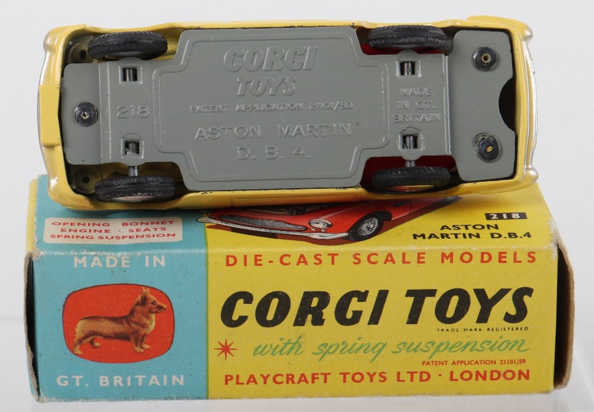 Corgi Toys 218 Aston Martin D.B.4 - Bild 5 aus 5
