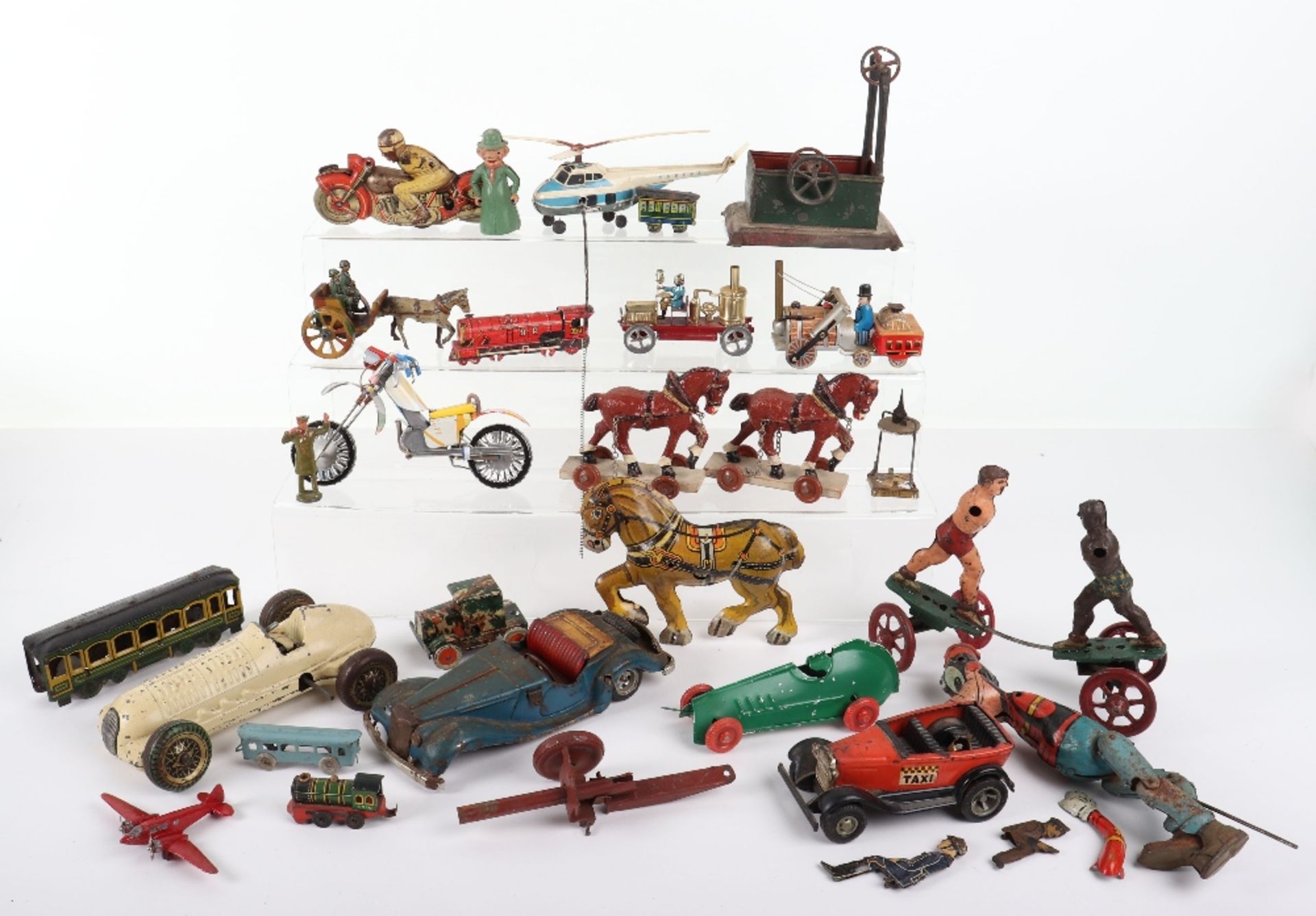 Selection of playworn tinplate and other toys, - Bild 2 aus 4