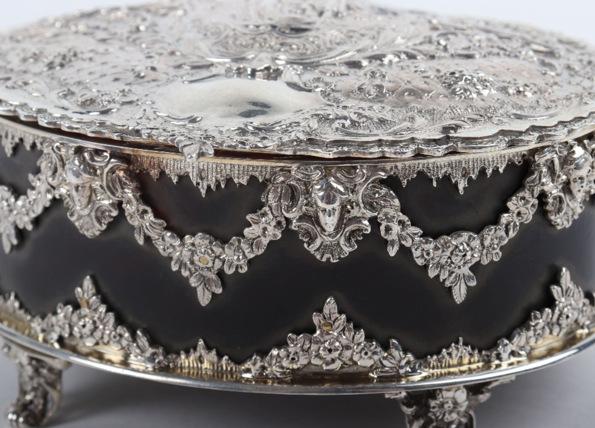 A fine Victorian silver tortoiseshell casket, George Fox, London 1893 - Image 7 of 8