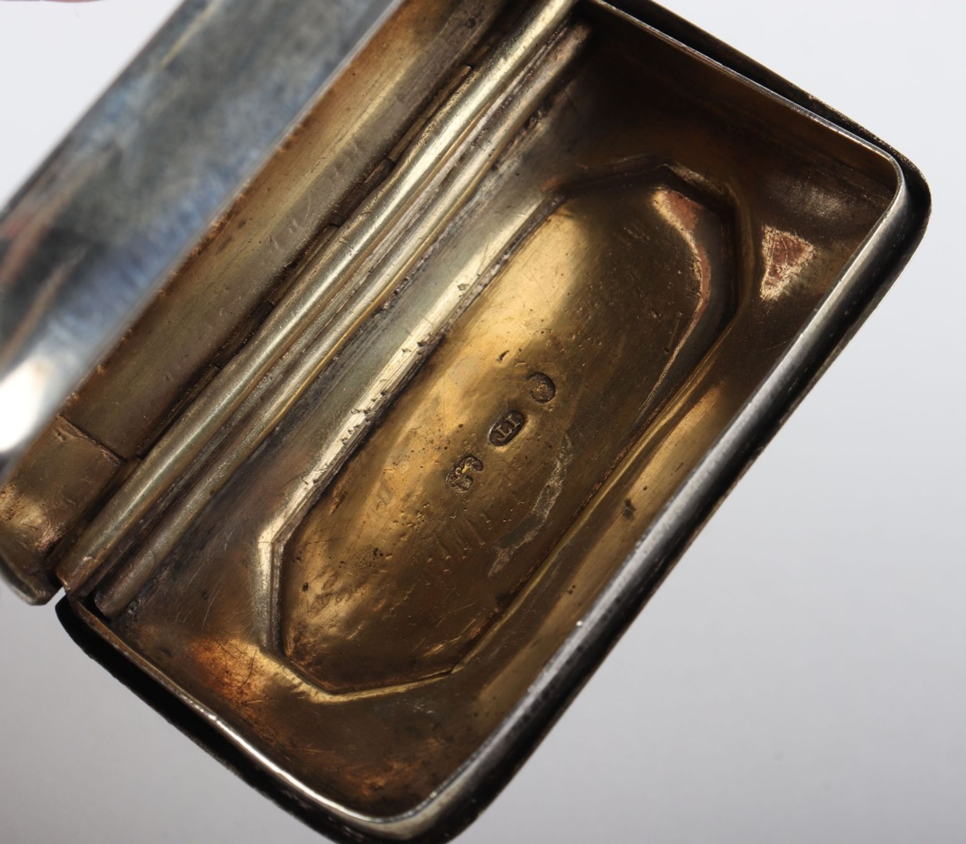 A Georgian silver snuff box, John Thropp, Birmingham 1814 - Image 7 of 8