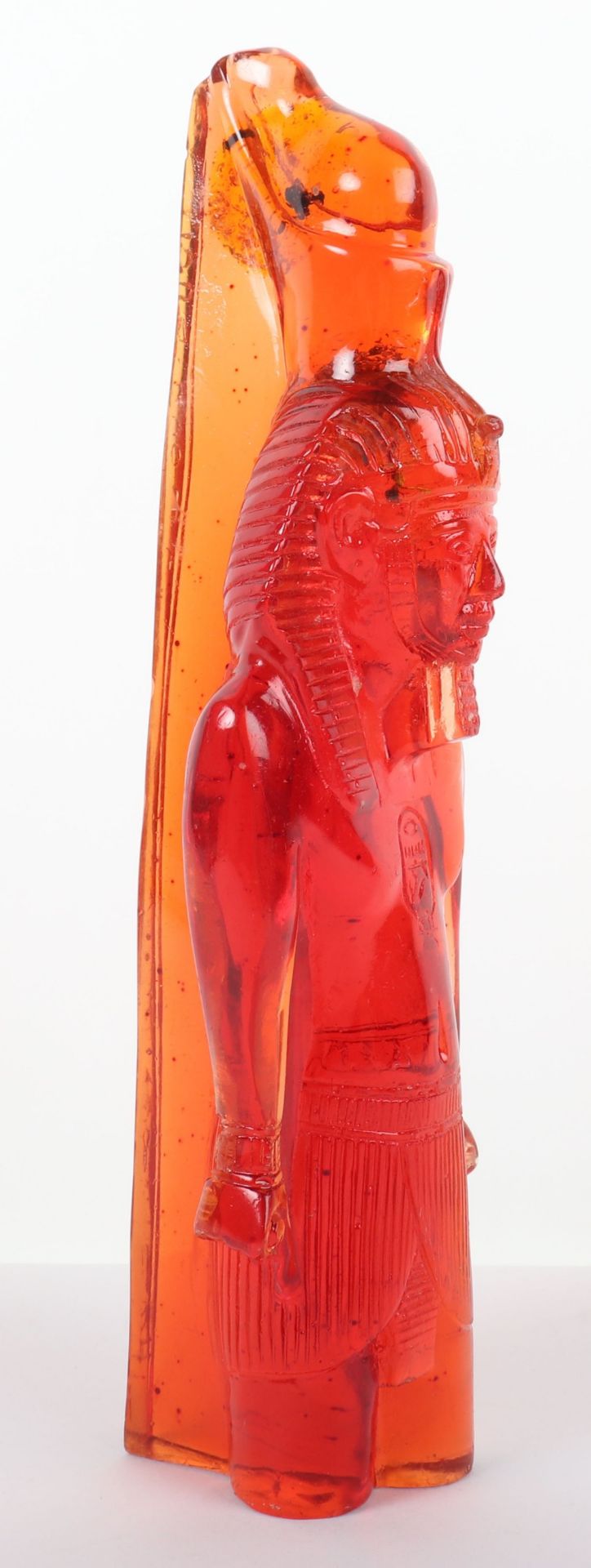 A reconstituted amber Egyptian Pharaoh - Bild 3 aus 7