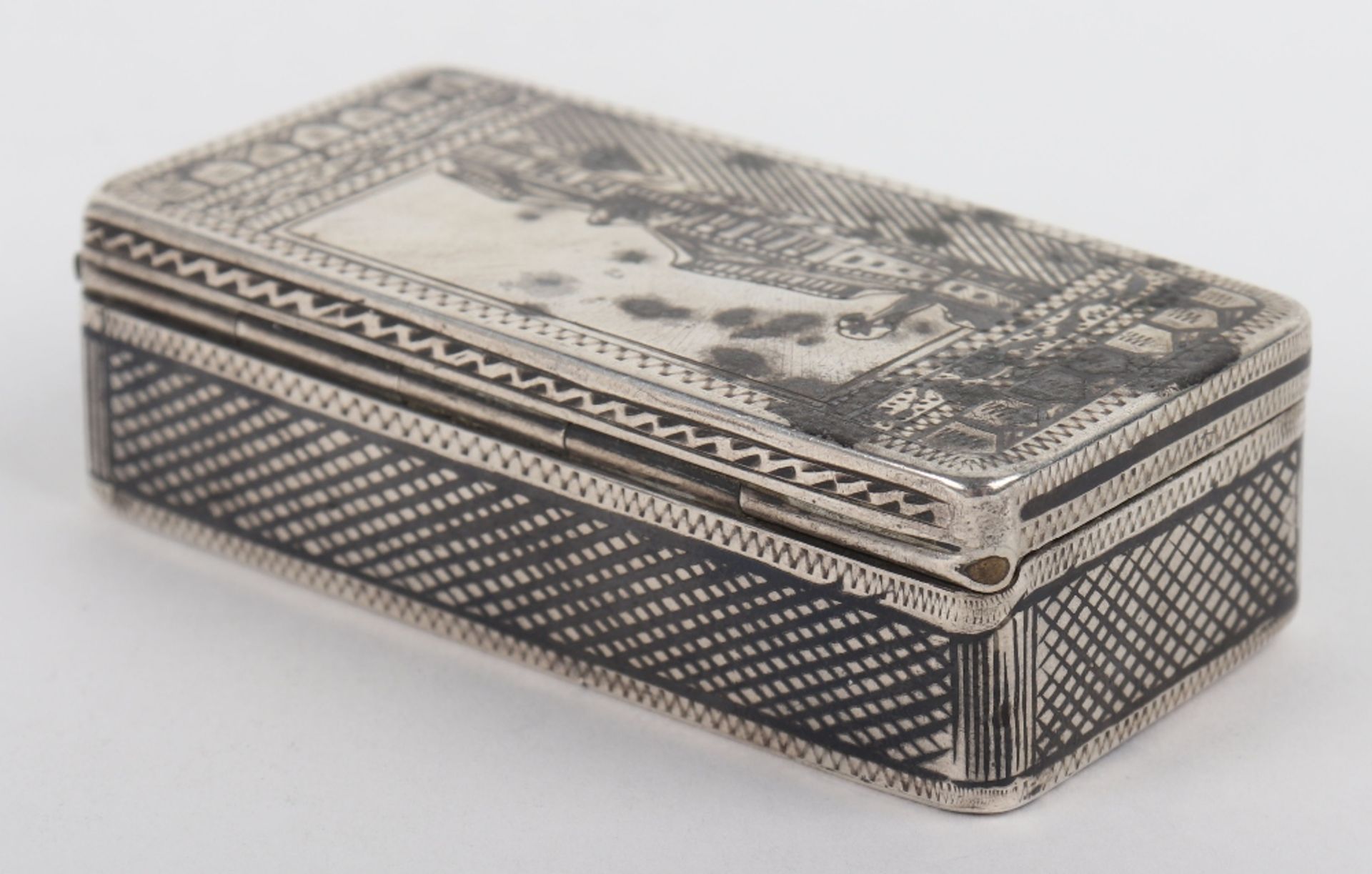 A Russian silver snuff box, marked HAG - Bild 5 aus 8