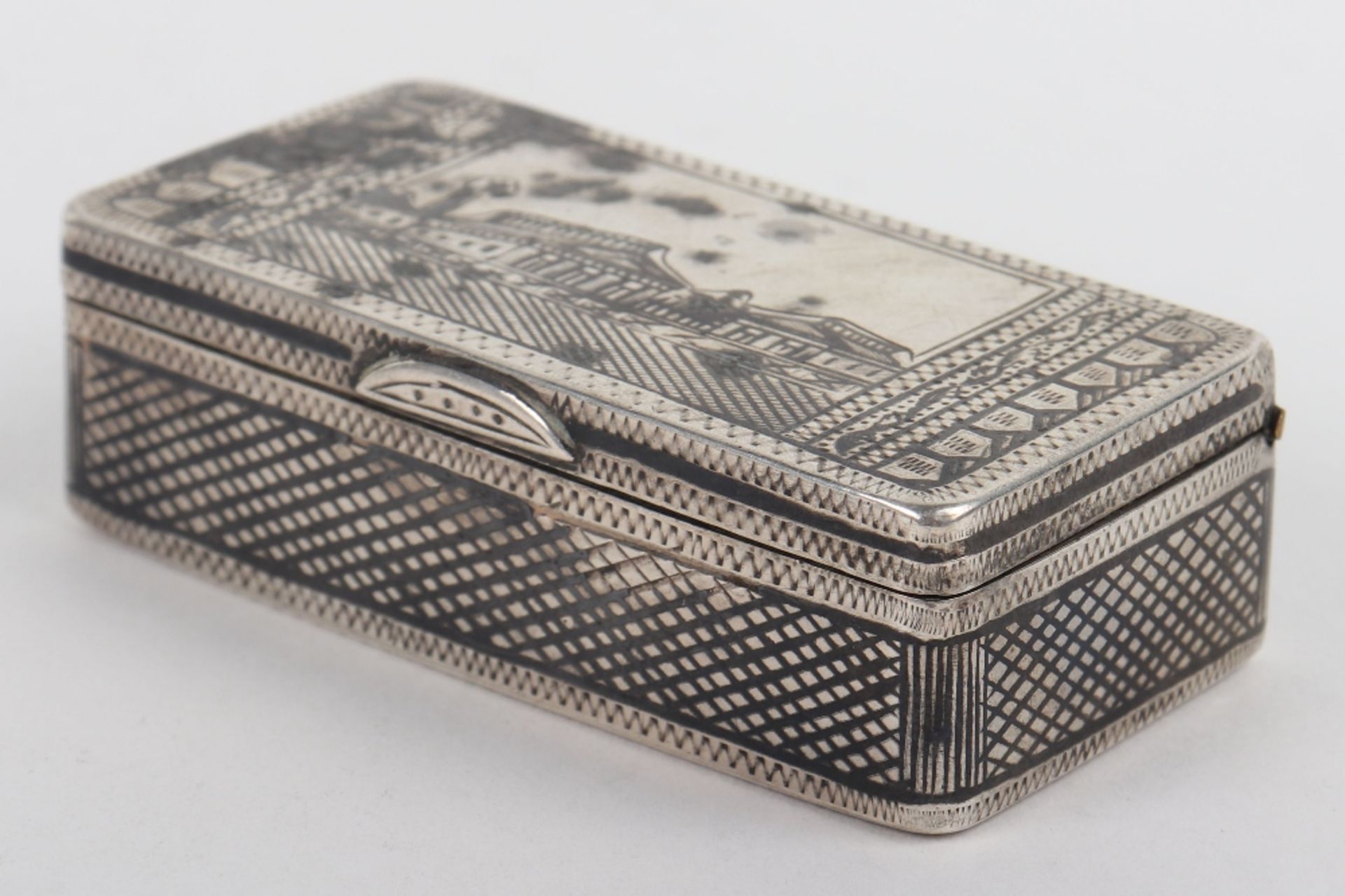 A Russian silver snuff box, marked HAG - Bild 4 aus 8