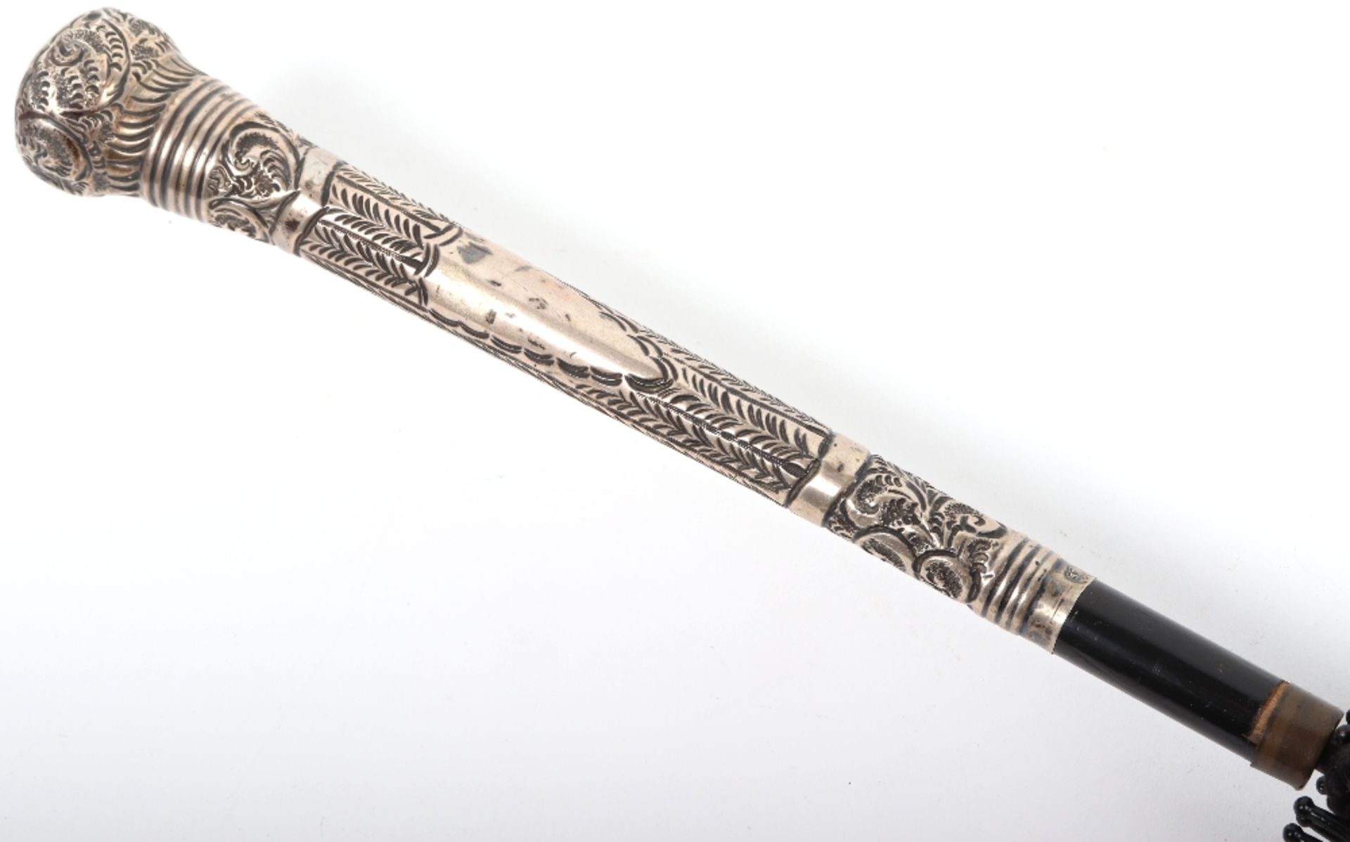 A 19th century silver (unmarked) colonial walking cane, decorated extensively with birds and palms - Bild 18 aus 21