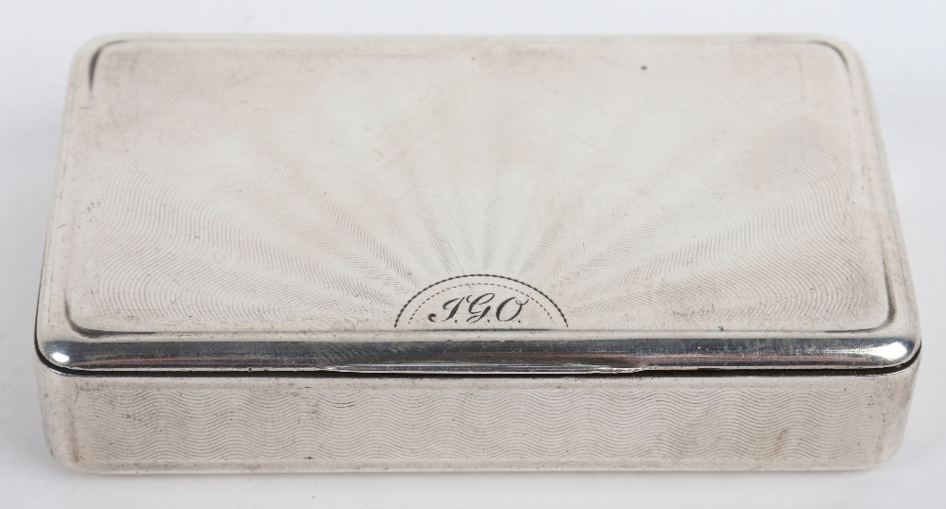 A silver snuff box, unmarked