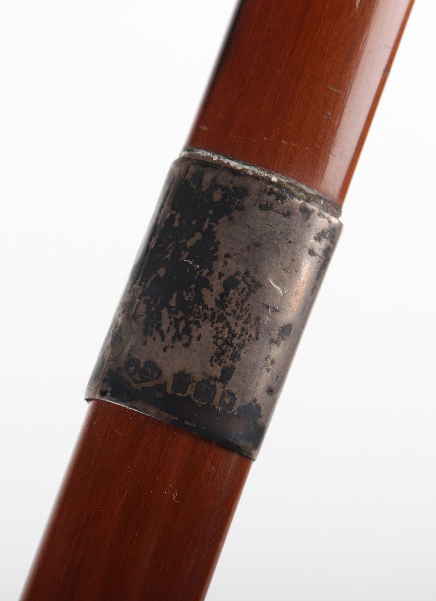 An early 20th century horn and silver banded walking cane - Bild 14 aus 19