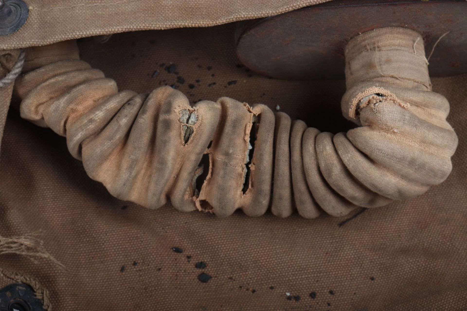 WW1 American Gas Mask - Image 10 of 10