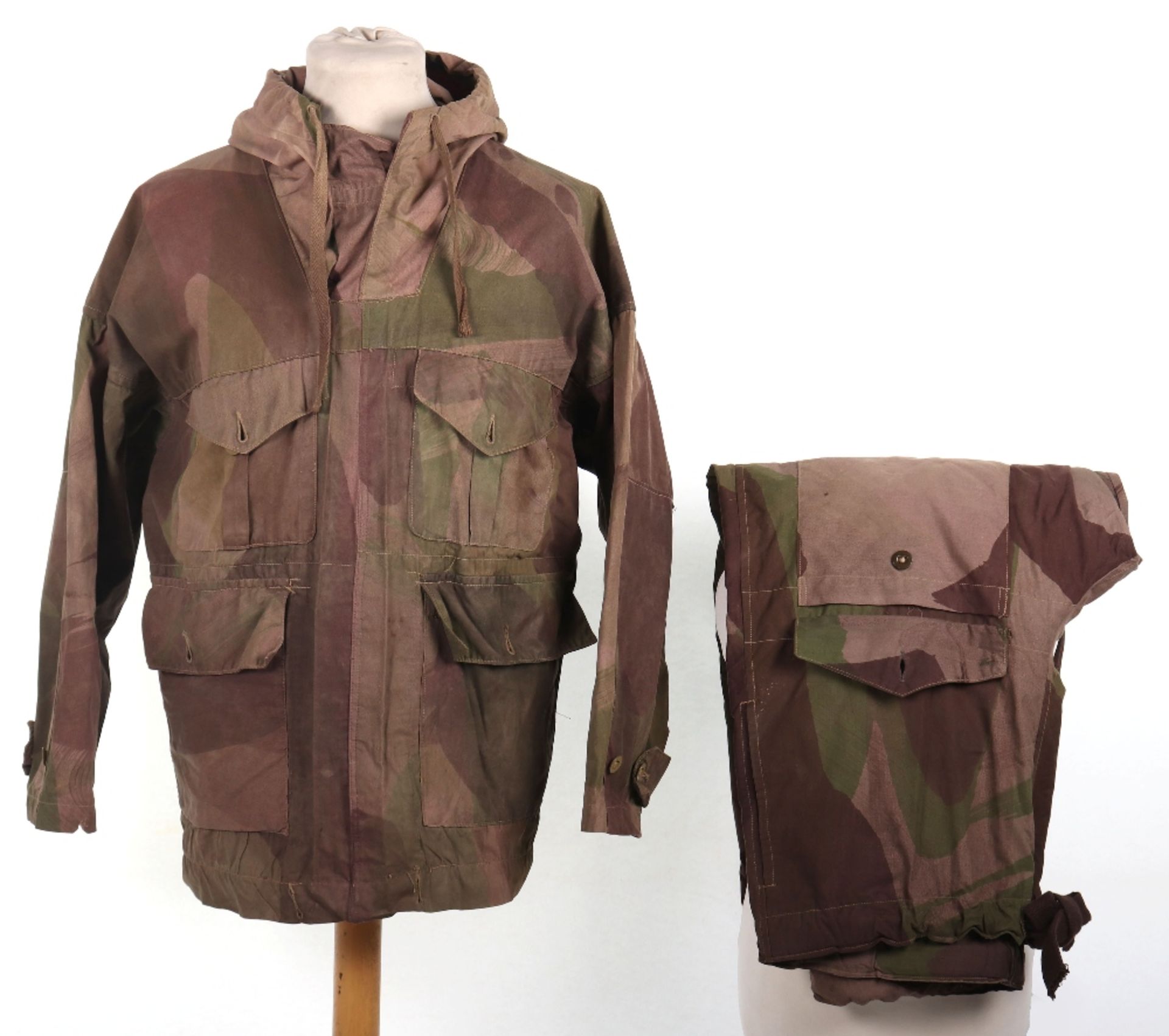 WW2 British Camouflaged Windproof Smock Set